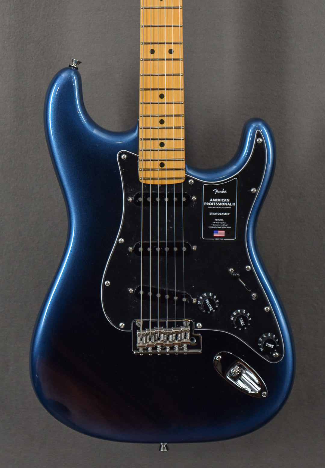 American Professional II Stratocaster - Dark Night w/Maple Fingerboard