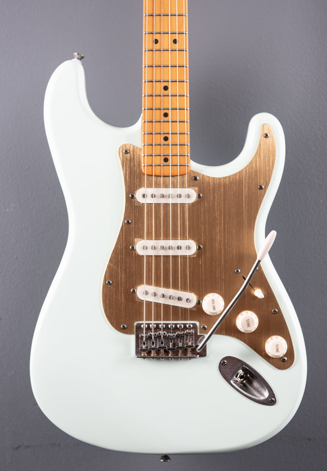 40th Anniversary Stratocaster Vintage Edition - Satin Sonic Blue