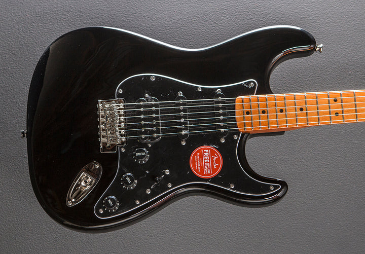 Classic Vibe 70's Stratocaster HSS - Black w/Maple