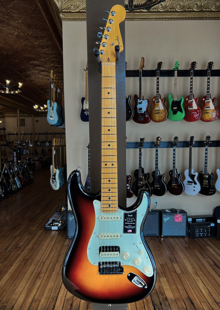 American Ultra Stratocaster® HSS, Maple Fingerboard, Ultraburst