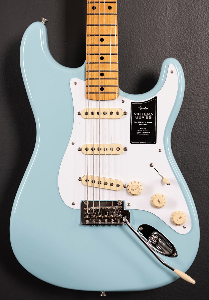 Vintera ‘50’s Strat Modified - Daphne Blue