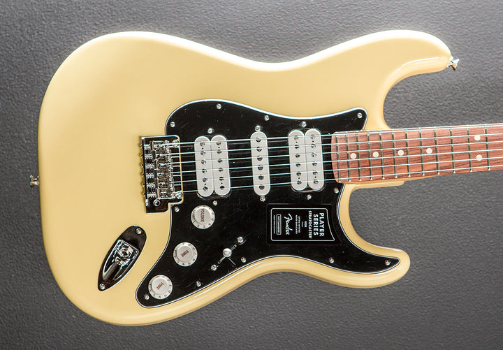 Player Stratocaster HSH - Buttercream w/Pau Ferro