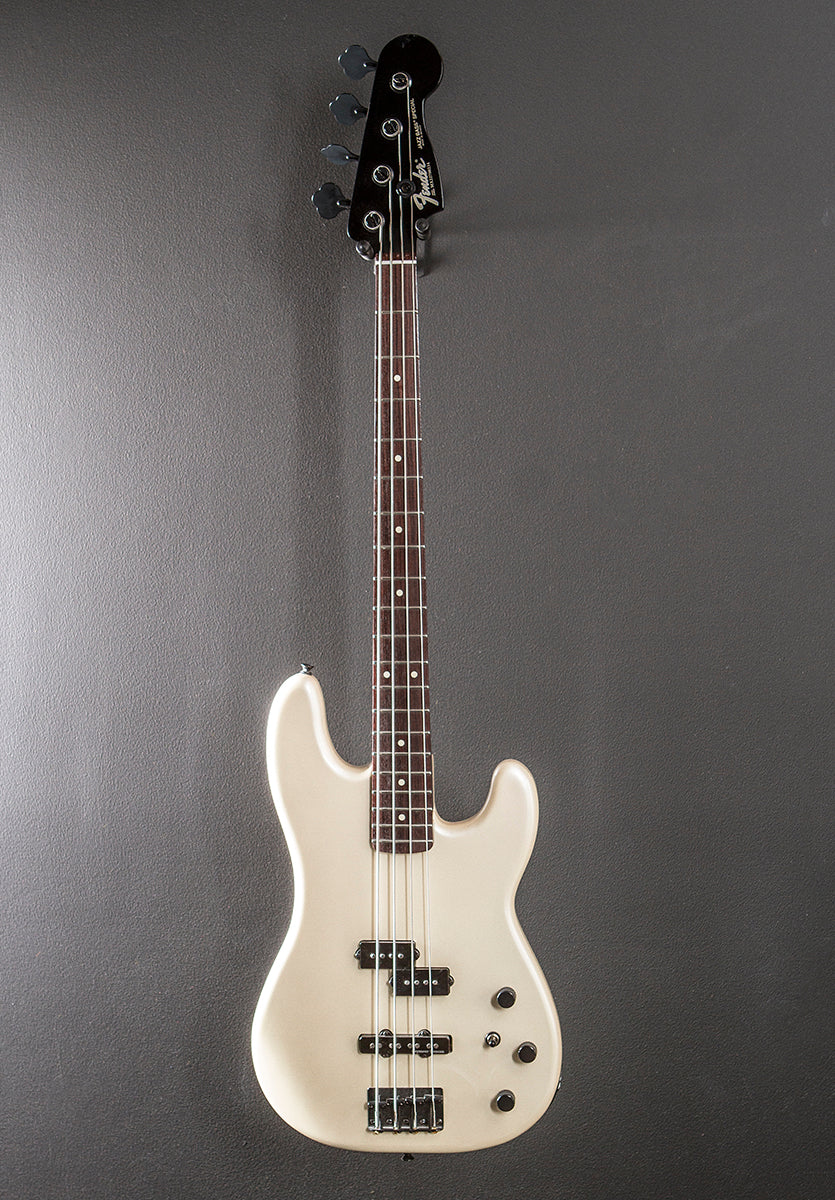 Duff McKagan Precision Bass