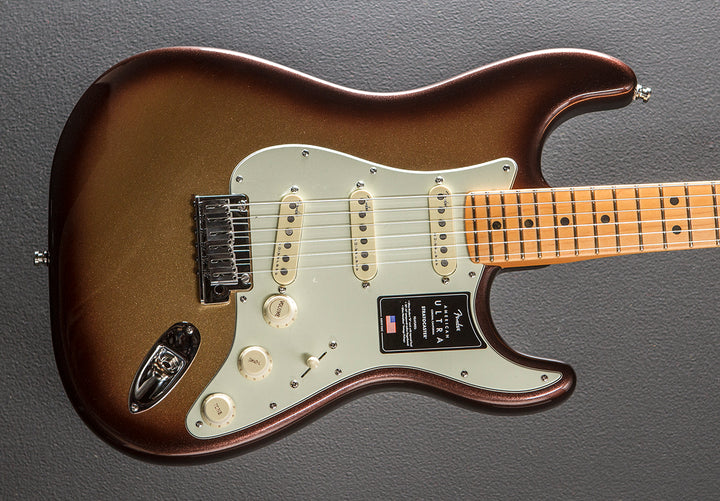 American Ultra Stratocaster – Mocha Burst w/Maple