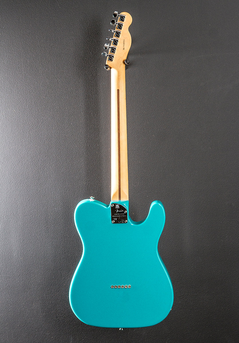 American Professional II Telecaster Left Hand - Miami Blue w/Rosewood