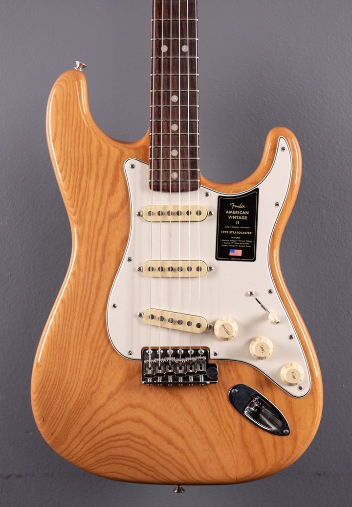 American Vintage II 1973 Stratocaster - Aged Natural w/Maple