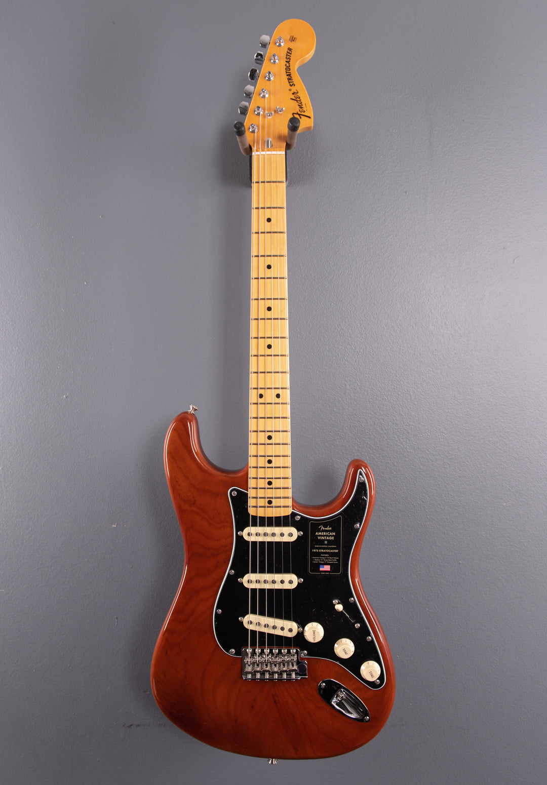 American Vintage II 1973 Stratocaster - Mocha w/Maple