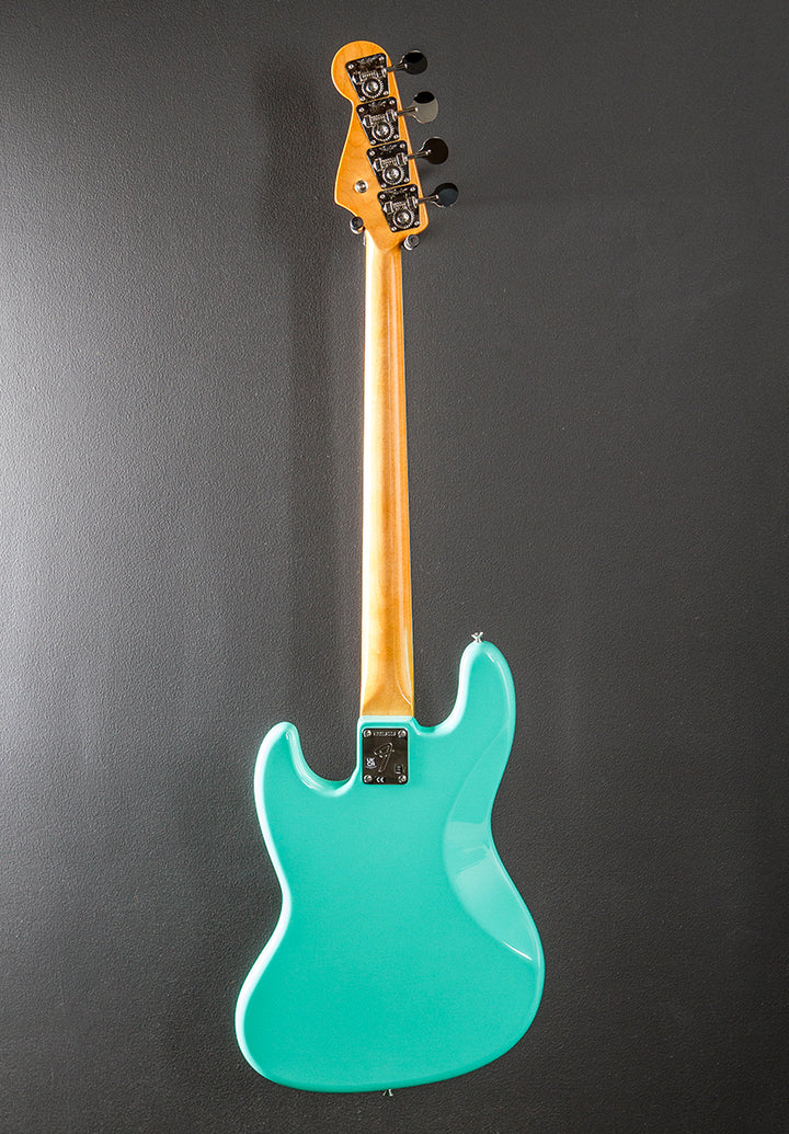 American Vintage II 1966 Jazz Bass - Seafoam Green