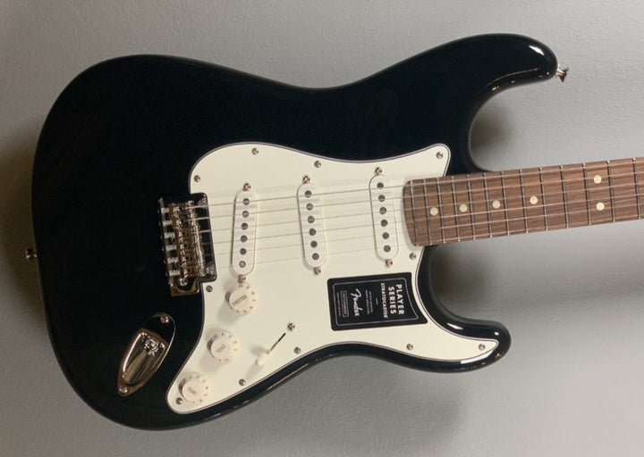 PLAYER STRATOCASTER®-Black